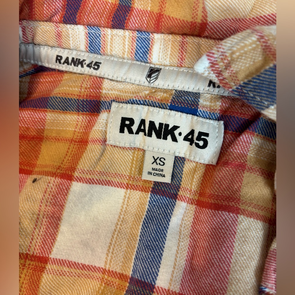 🩷RANK 45 women’s size small, orange, western work flannel